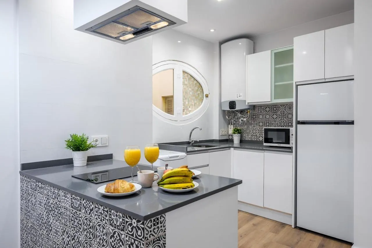 Malaga Cultural Experience Apartment